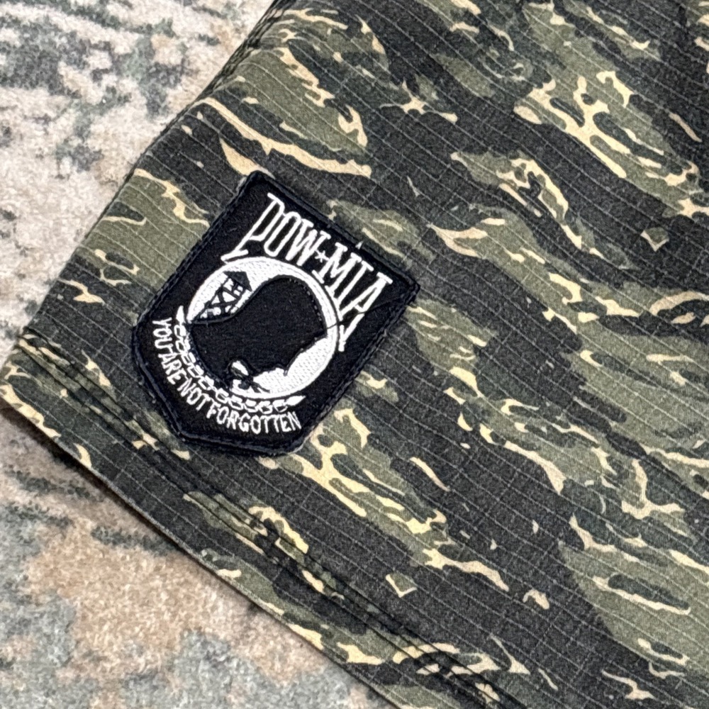 Kill Cliff x 2POOD Tiger Stripe Camo Shorts Size Small POW MIA Patch MMA - Picture 7 of 7